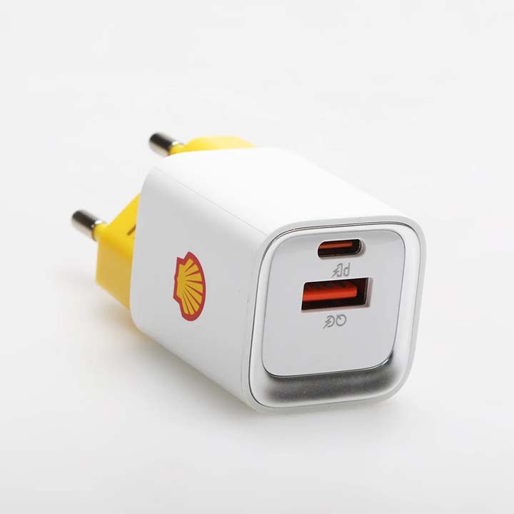 شارژر دیواری 20 وات شل مدل Shell SWC14 با 1 خروجی USB-C و 1 خروجی USB با گارانتی 18 ماهه شرکتی — تصویر ۶