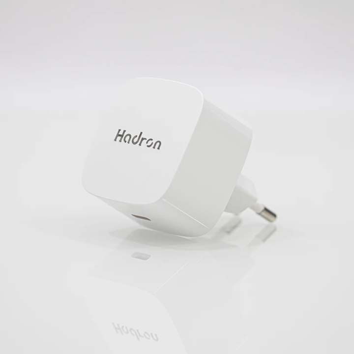 شارژر دیواری هادرون 25 وات مدل Hadron C1011 با یک خروجی USB-C با گارانتی 24 ماهه شرکتی — تصویر ۱۱